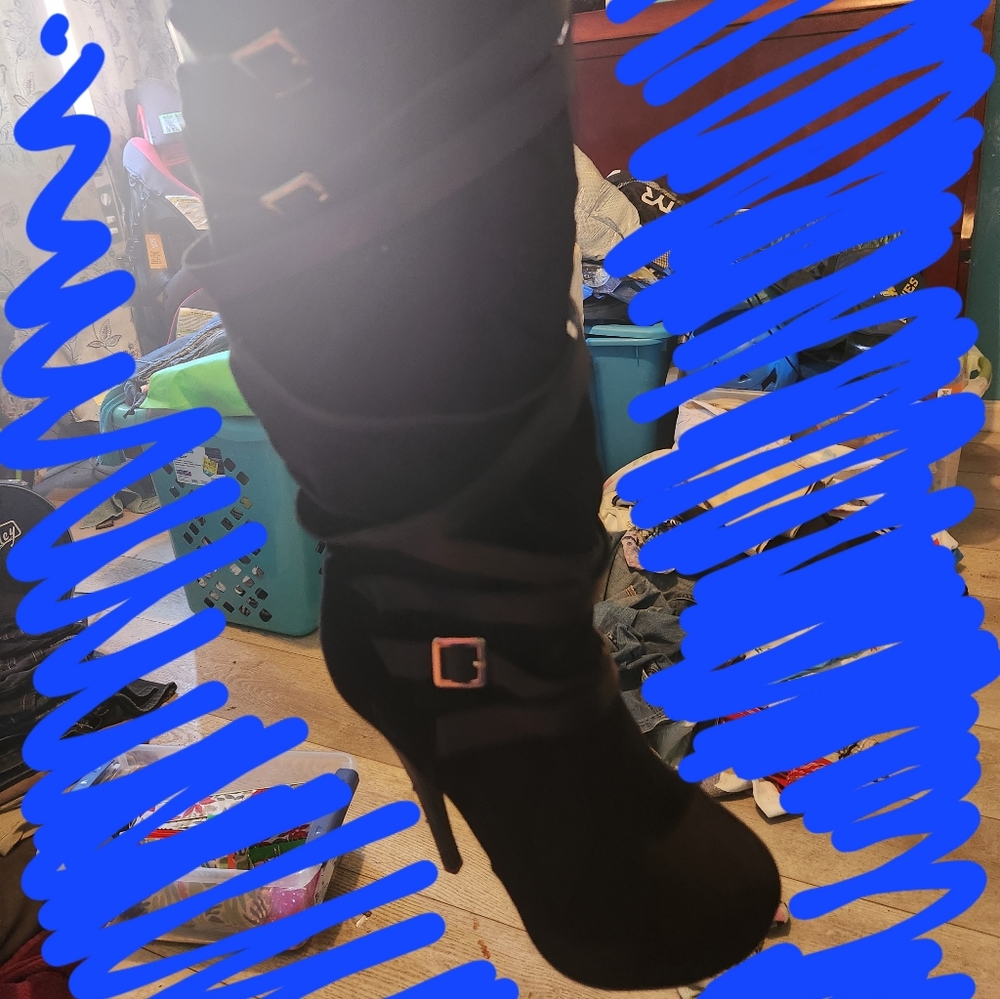 High heel platform boots